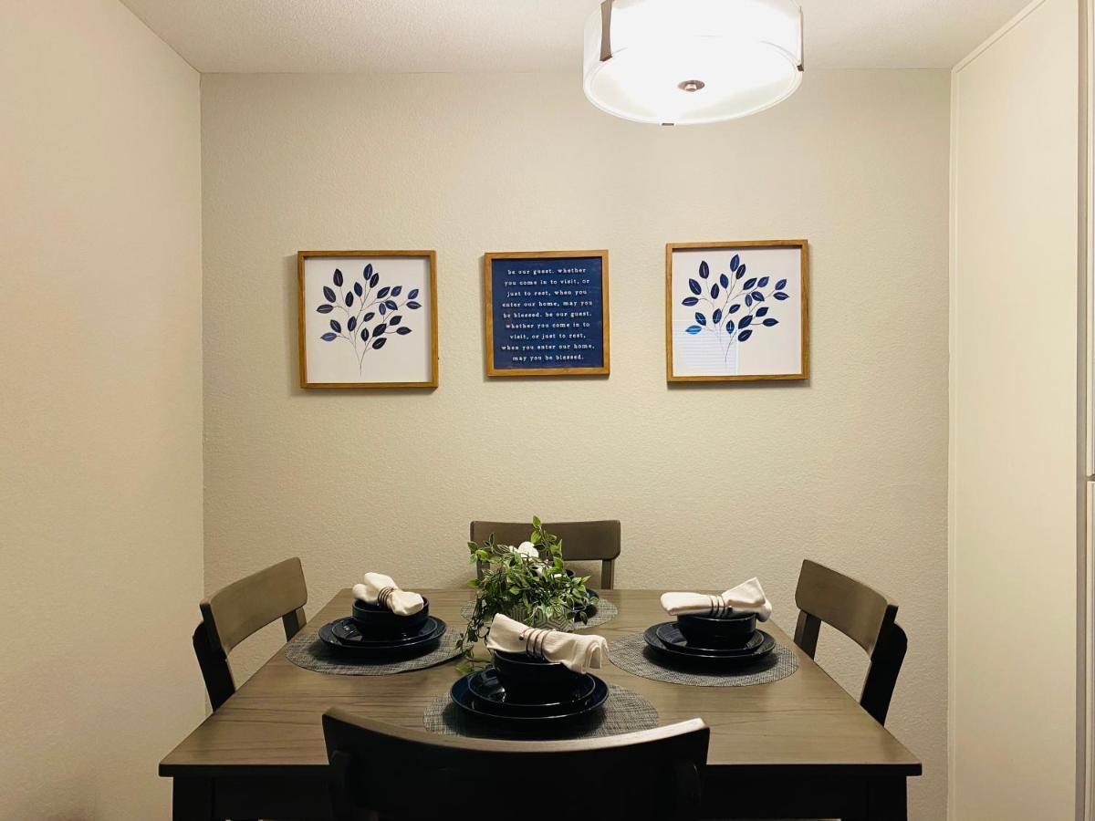 Fashionable Stylish Apartment Houston Bagian luar foto